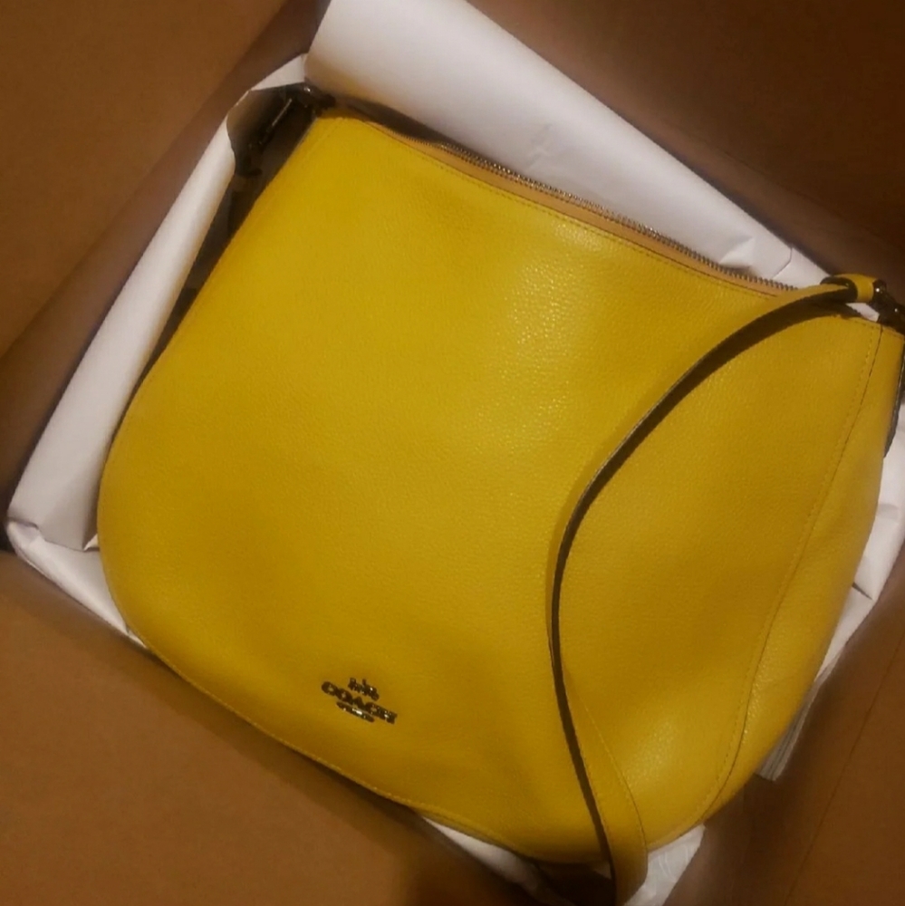 Mustard/honey Coach large Chelsea hobo